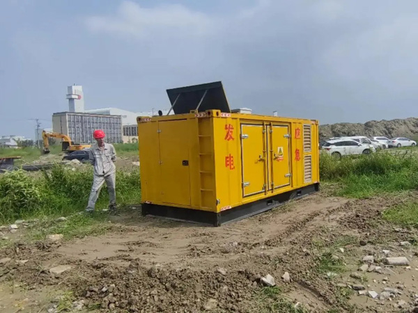 衡水200KW柴油发电机机组每小时的油耗量受哪些因素影响?