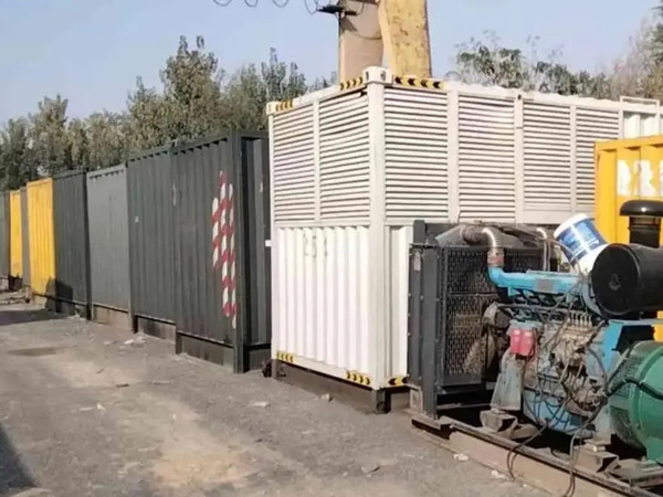 衡水200KW柴油发电机机组每小时油耗是多少?